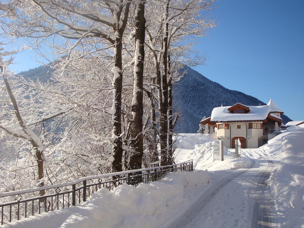 Agritur Cornasest Bed & Breakfast Breguzzo Exterior photo