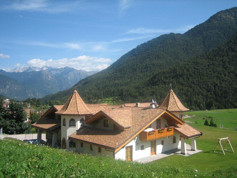 Agritur Cornasest Bed & Breakfast Breguzzo Exterior photo